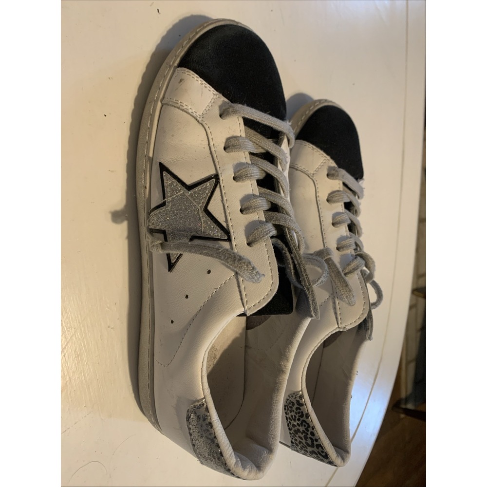 White‎ Leather Star Sneakers Black Toe Leopard Heel Grey Laces sz 9 womens